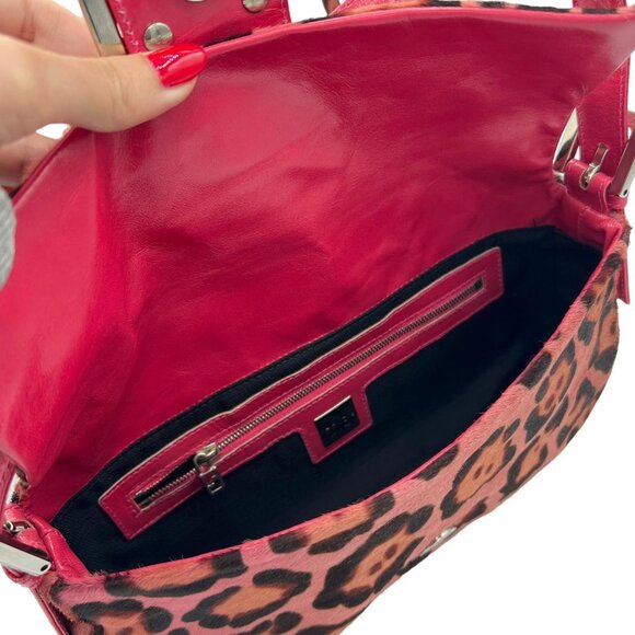 Vintage Fendi hot pink leopard print Baguette shoulder bag - Picture 5 of 8